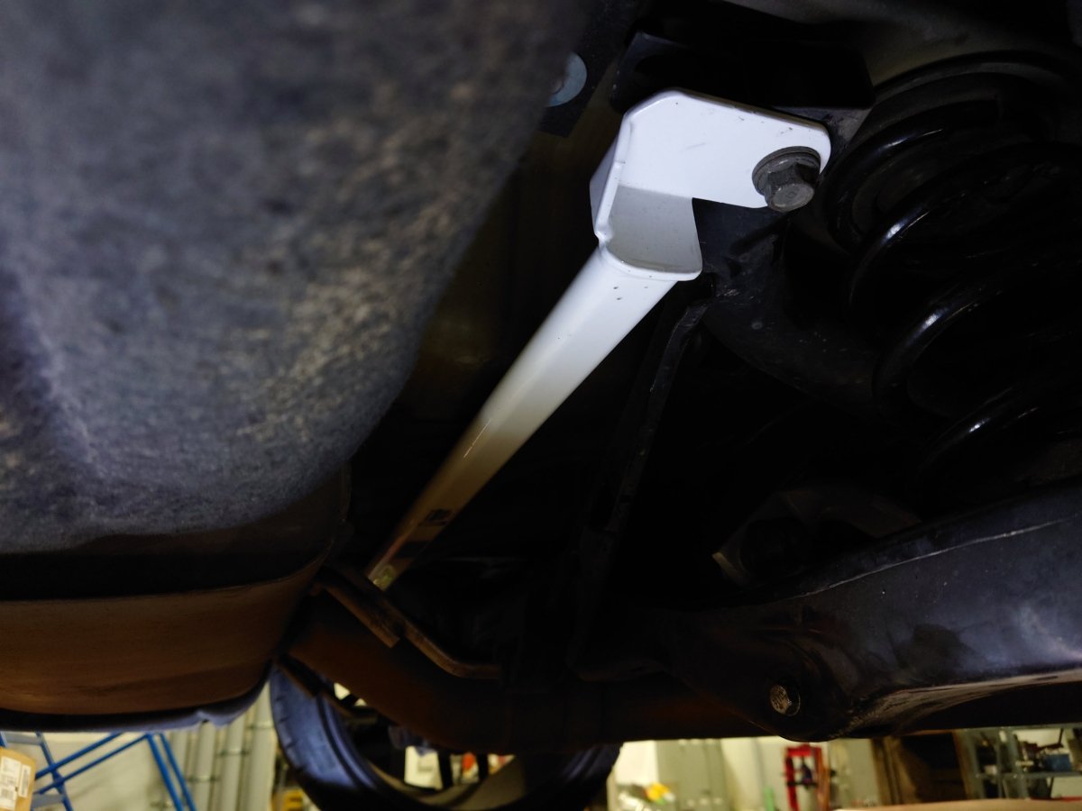 Ultra Racing Rear Torsion Bar | 17 - 23+ Civic Type R FK8, FL5 - Unity Performance