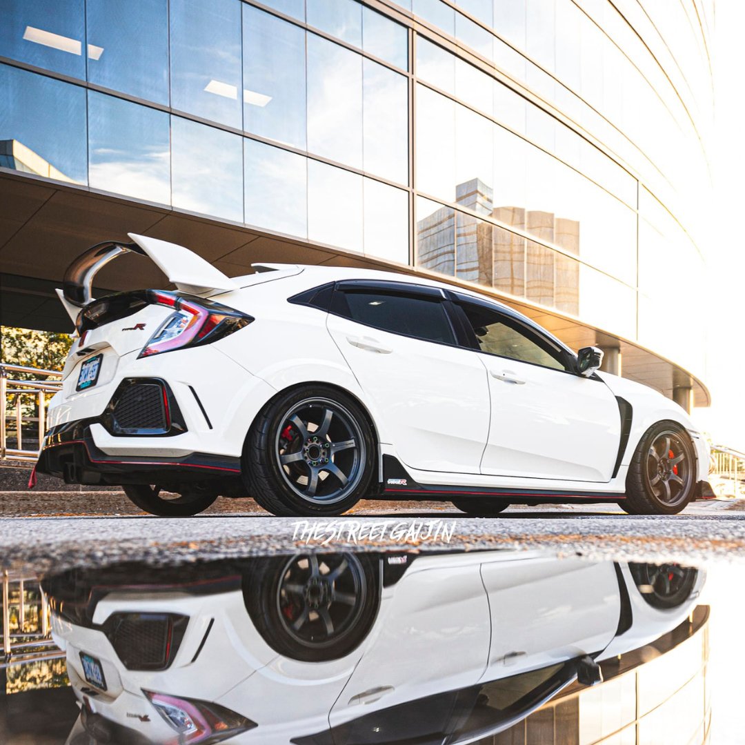 RAYS Gram Lights 57DR Wheels | 17-23+ Type R FK8 & FL5, 23+ Integra Ty ...